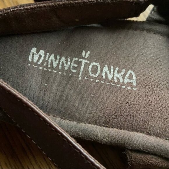 Minnetonka woman’s sandals size 8 - Picture 4 of 7